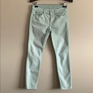 7 for all mankind The cropped skinny